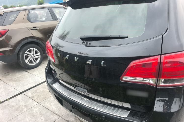 Used Haval H6 2013 Upgraded Model 1.5T Manual Two-Wheel Drive Elite Version Rear