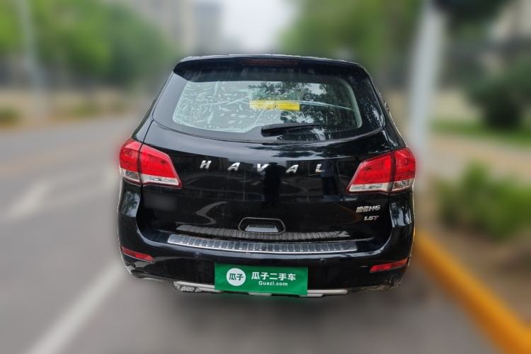 Used Haval H6 2013 Upgraded Model 1.5T Manual Two-Wheel Drive Elite Version Rear