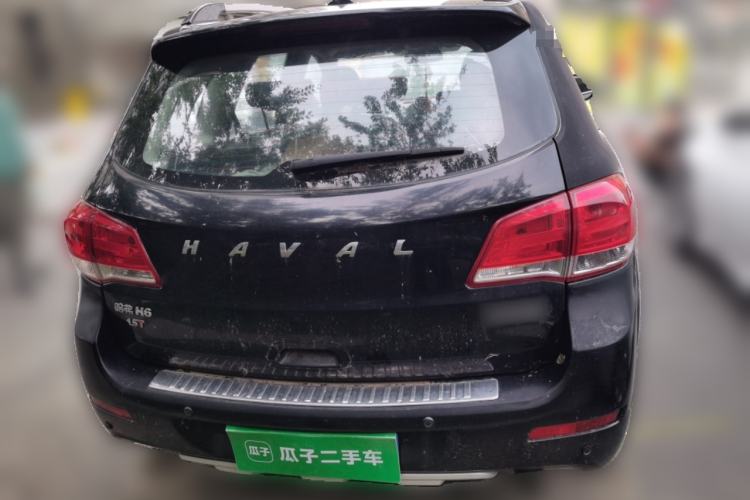 Used Haval H6 2013 Upgraded Model 1.5T Manual Two-Wheel Drive Elite Version Rear