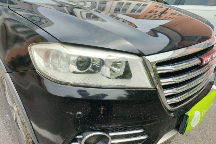Used Haval H6 2013 Sports Edition 1.5T Manual Two-Wheel Drive Elite Model Right Front Headlight