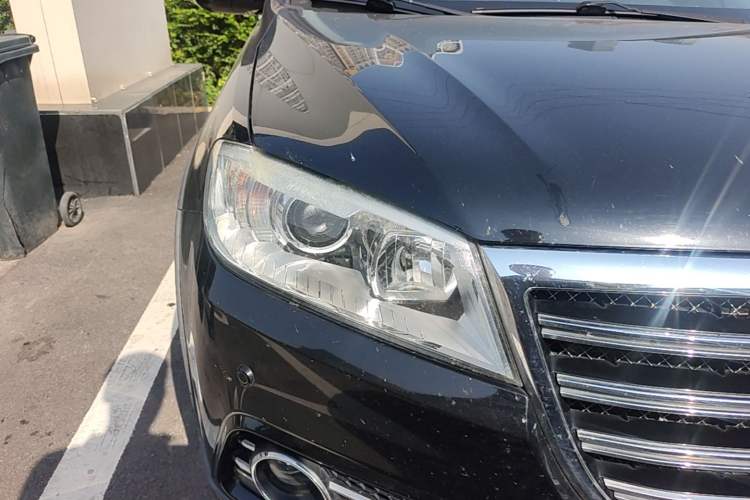 Used Haval H6 2013 Sport Edition 1.5T Manual Two-Wheel Drive Prestige Model Right Front Headlight