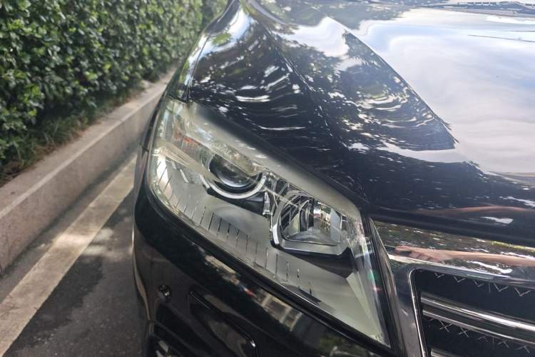 Used Haval H6 2013 Sport Edition 1.5T Manual Two-Wheel Drive Prestige Model Right Front Headlight