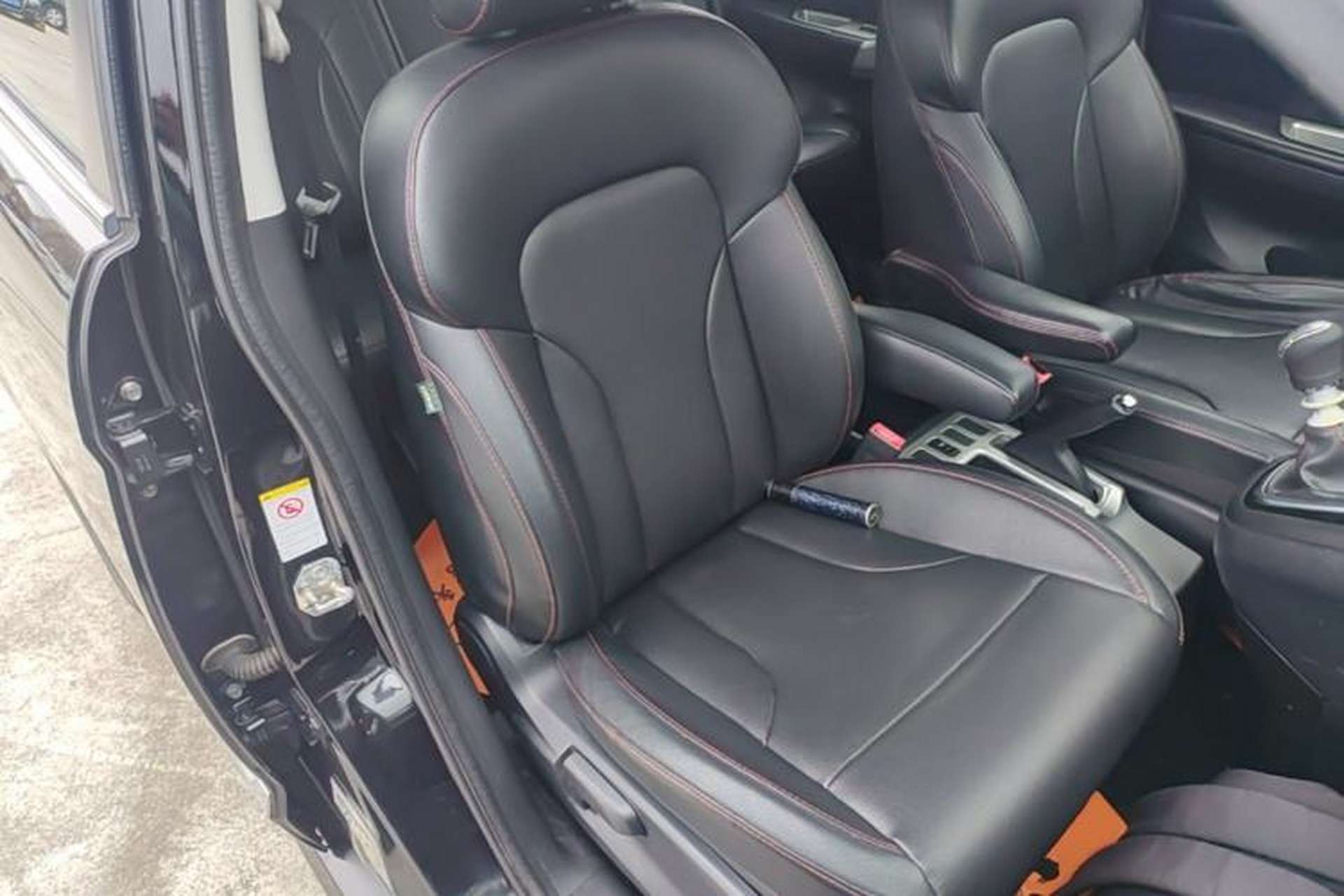 Used Haval H6 2013 Upgraded Model 1.5T Manual Two-Wheel Drive Elite Version Right Front Seat