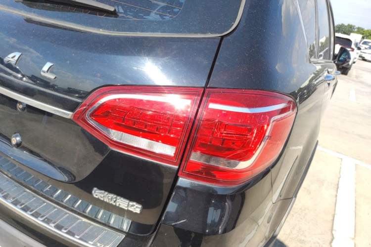 Used Haval H6 2013 Sports Edition 1.5T Manual Two-Wheel Drive Elite Model Right Rear Taillight