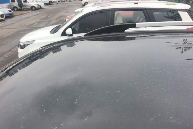 Used Haval H6 2013 Upgraded Model 1.5T Manual Two-Wheel Drive Elite Version Roof