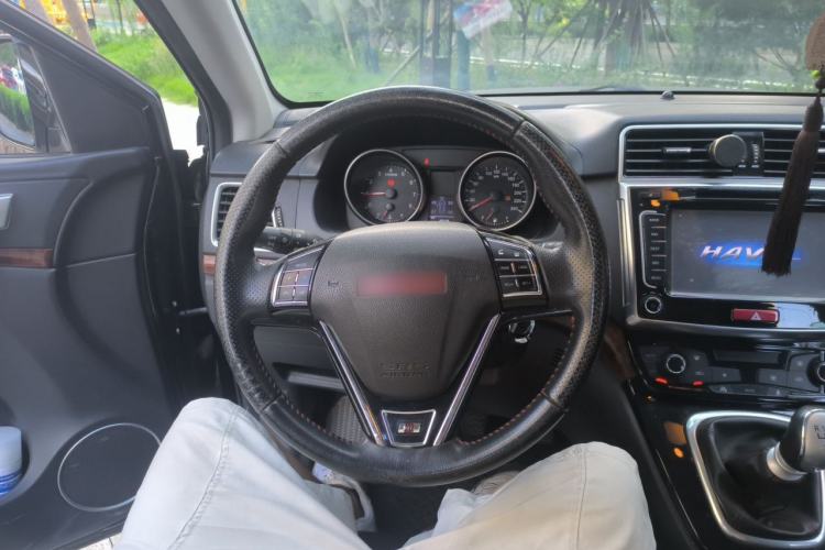 Used Haval H6 2013 Sport Edition 1.5T Manual Two-Wheel Drive Prestige Model Steering Wheel