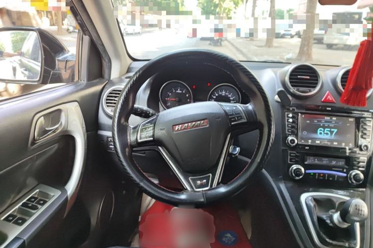Used Haval H6 2013 Upgraded Model 1.5T Manual Two-Wheel Drive Elite Version Steering Wheel