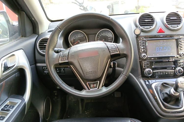 Used Haval H6 2013 Sports Edition 1.5T Manual Two-Wheel Drive Elite Model Steering Wheel