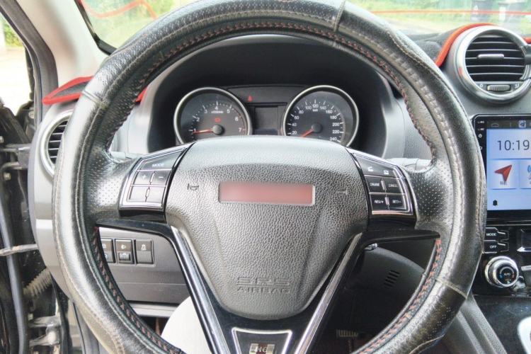 Used Haval H6 2013 Upgraded Model 1.5T Manual Two-Wheel Drive Elite Version Steering Wheel