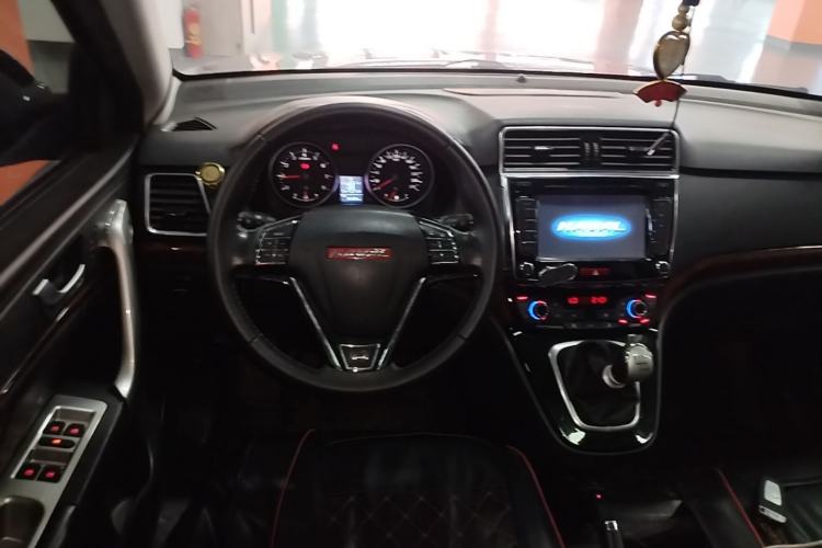 Used Haval H6 2013 Sports Edition 1.5T Manual Two-Wheel Drive Elite Model Steering Wheel
