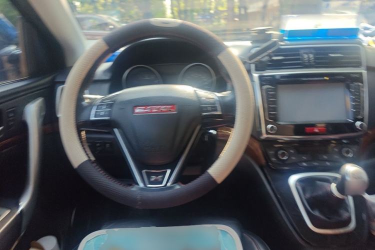 Used Haval H6 2013 Sports Edition 1.5T Manual Two-Wheel Drive Elite Model Steering Wheel