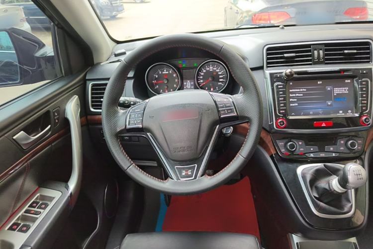 Used Haval H6 2013 Sports Edition 1.5T Manual Two-Wheel Drive Elite Model Steering Wheel