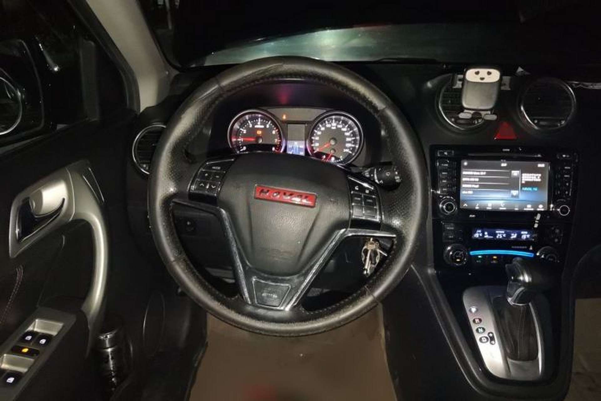 Used Haval H6 2013 Upgraded Model 2.4L Automatic Two-Wheel Drive Elite Version Steering Wheel