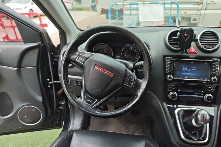 Used Haval H6 2013 Upgraded Model 1.5T Manual Two-Wheel Drive Elite Version Steering Wheel