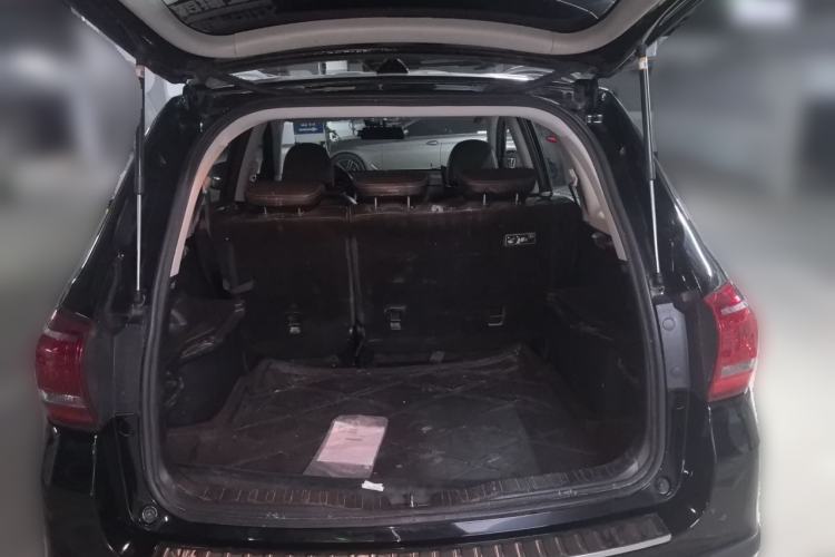 Used Haval H6 2013 Sports Edition 1.5T Manual Two-Wheel Drive Elite Model Trunk