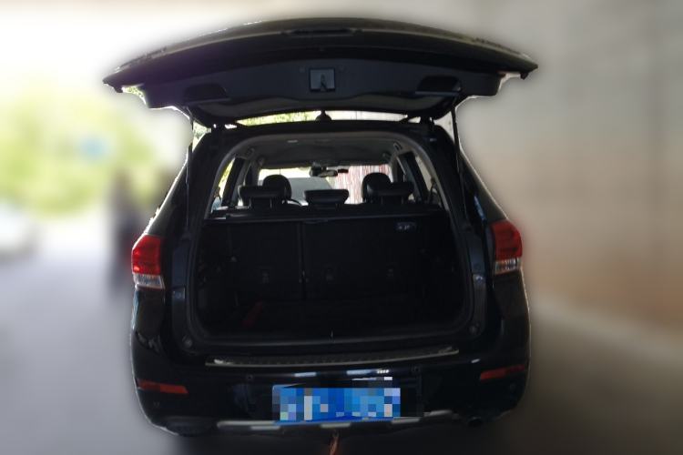 Used Haval H6 2013 Upgraded Model 1.5T Manual Two-Wheel Drive Elite Version Trunk