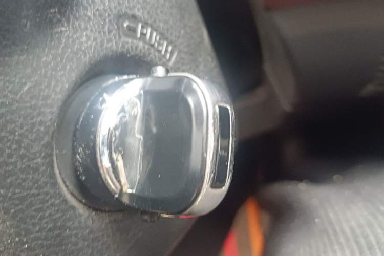 Used Haval H6 2013 Upgraded Model 1.5T Manual Two-Wheel Drive Prestige Version Vehicle Key