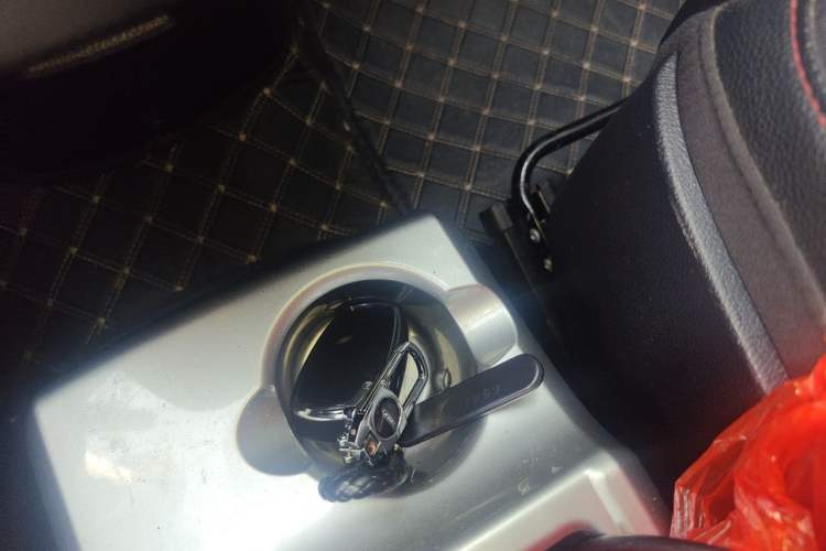 Used Haval H6 2013 Sports Edition 1.5T Manual Two-Wheel Drive Elite Model Vehicle Key