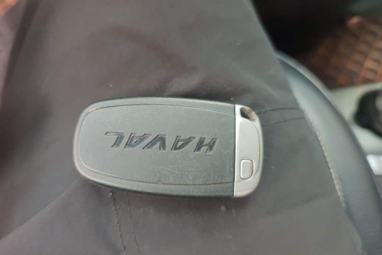 Used Haval H6 2013 Upgraded Model 1.5T Manual Two-Wheel Drive Urban Version Vehicle Key