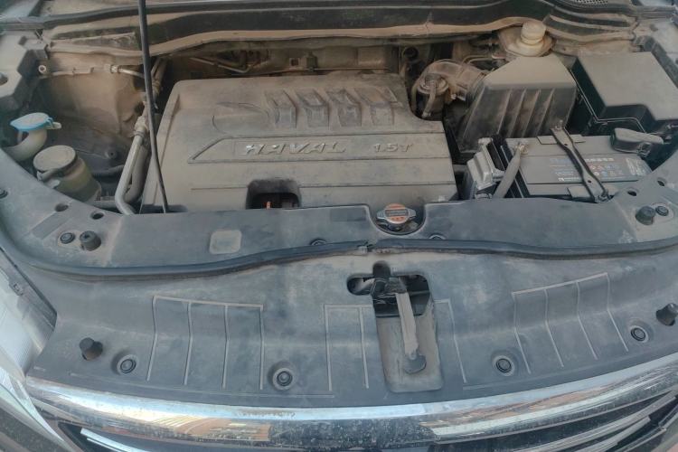Used Haval H6 2013 Sport Edition 1.5T Manual Two-Wheel Drive Prestige Model Engine Bay