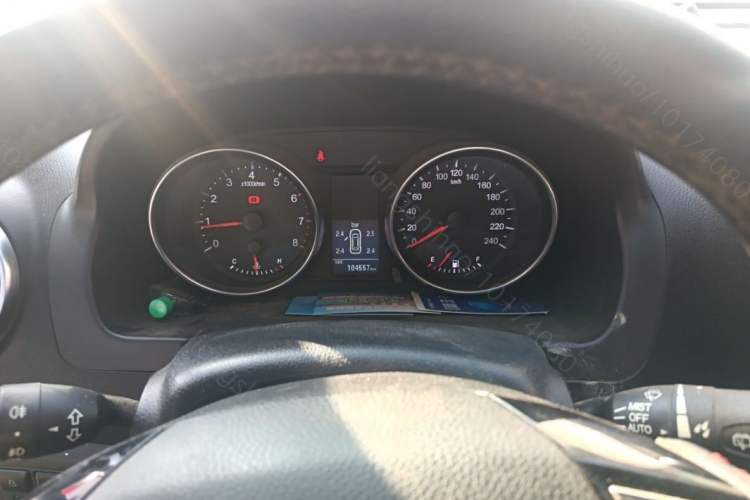 Used Haval H6 2013 Upgraded Model 1.5T Manual Two-Wheel Drive Elite Version Instrument Cluster