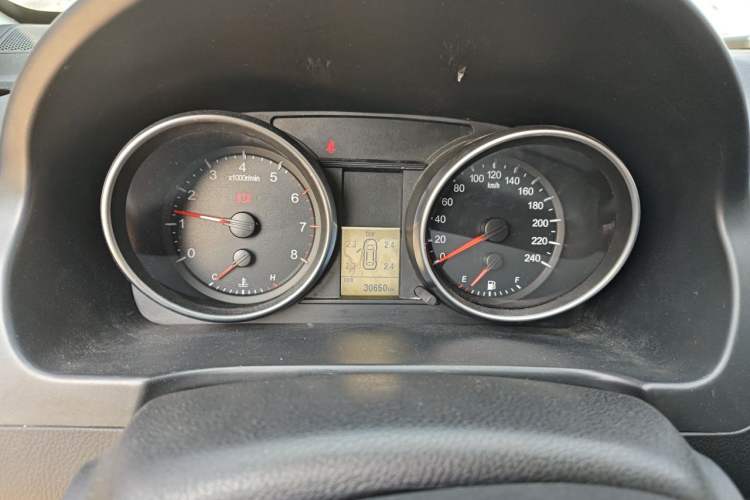 Used Haval H6 2013 Upgraded Model 1.5T Manual Two-Wheel Drive Elite Version Instrument Cluster