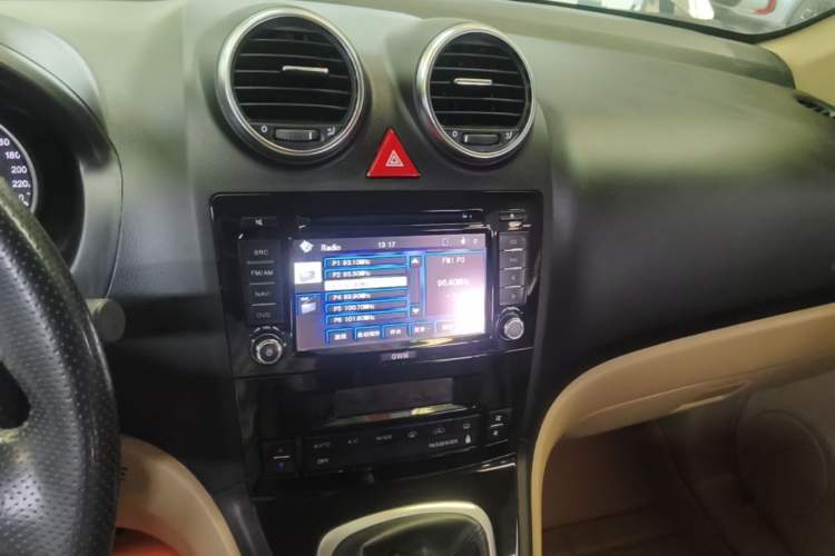 Used Haval H6 2013 1.5T Manual 4x4 Elite Model Audio And AC Panel