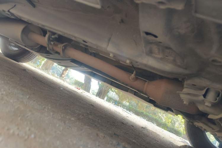 Used Haval H6 2013 Upgraded Model 2.4L Automatic Two-Wheel Drive Elite Version Chassis Front Right