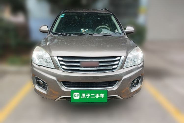 Used Haval H6 2013 Upgraded Model 2.4L Automatic Two-Wheel Drive Elite Version Front