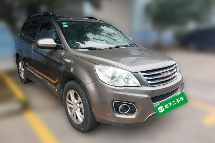 Used Haval H6 2013 Upgraded Model 2.4L Automatic Two-Wheel Drive Elite Version Front Right 45 Deg