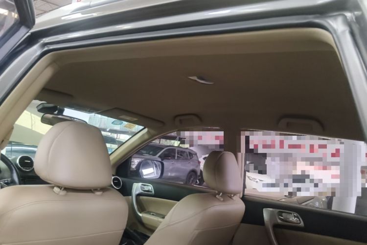 Used Haval H6 2013 1.5T Manual 4x4 Elite Model Headliner