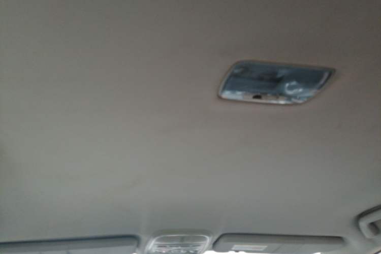 Used Haval H6 2013 Upgraded Model 1.5T Manual Two-Wheel Drive Elite Version Headliner