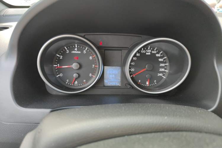 Used Haval H6 2013 Upgraded Model 1.5T Manual Two-Wheel Drive Elite Version Instrument Cluster