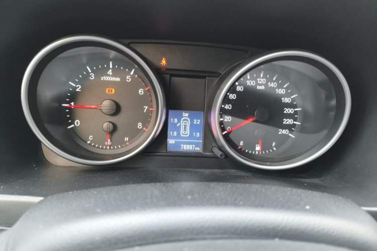 Used Haval H6 2013 Upgraded Model 1.5T Manual Two-Wheel Drive Elite Version Instrument Cluster