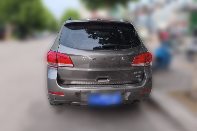 Used Haval H6 2013 Upgraded Model 1.5T Manual Two-Wheel Drive Elite Version Rear