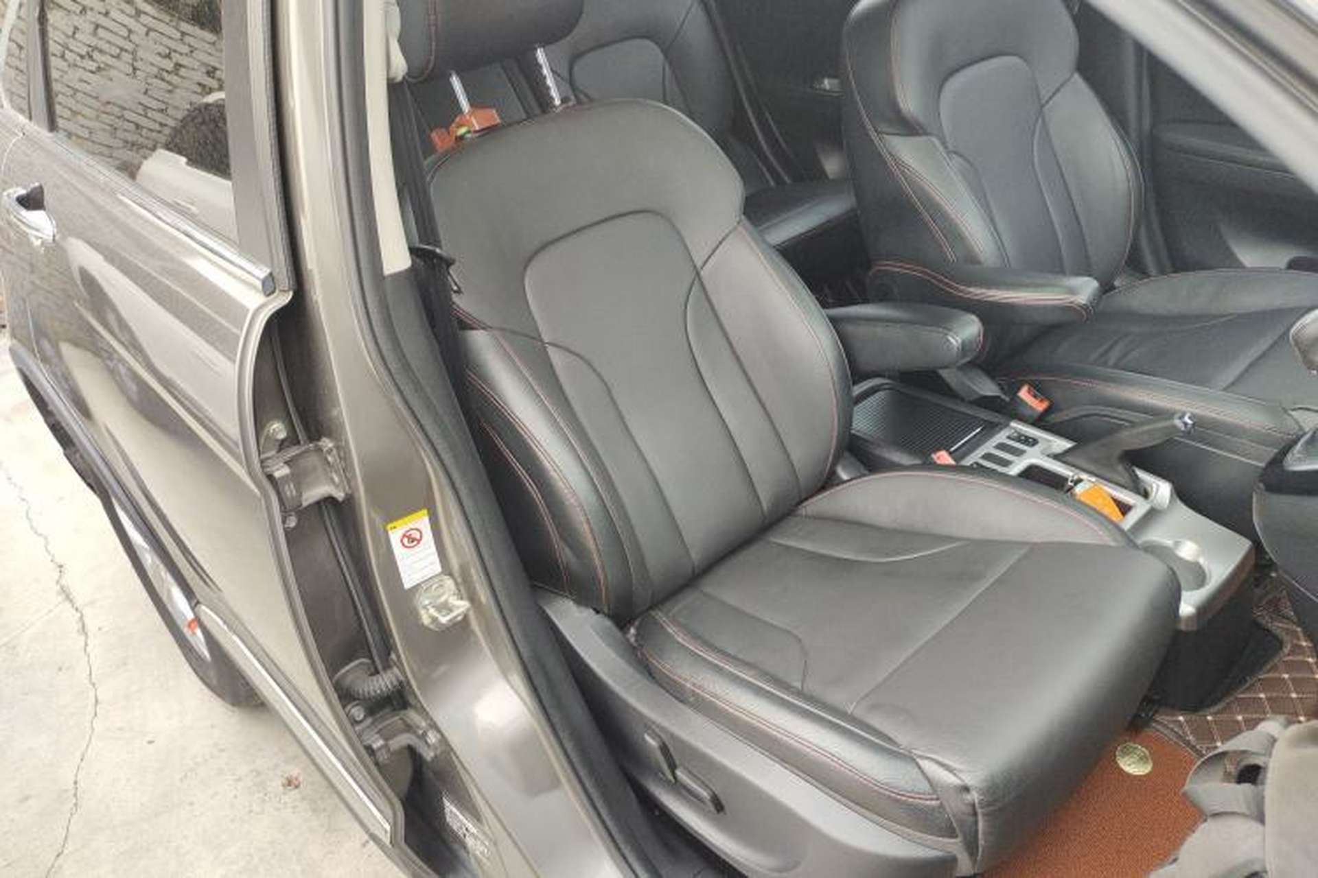 Used Haval H6 2013 Sport Edition 1.5T Manual Two-Wheel Drive Prestige Model Right Front Seat
