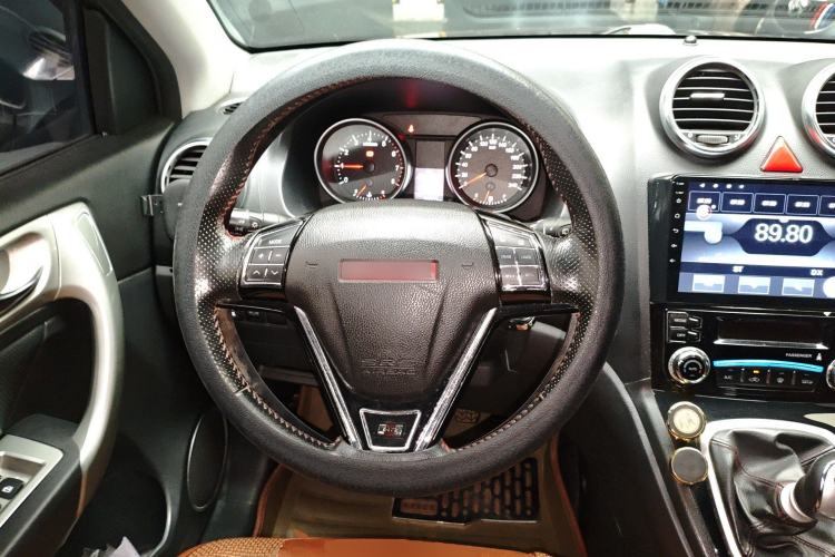 Used Haval H6 2013 Upgraded Model 1.5T Manual Two-Wheel Drive Elite Version Steering Wheel