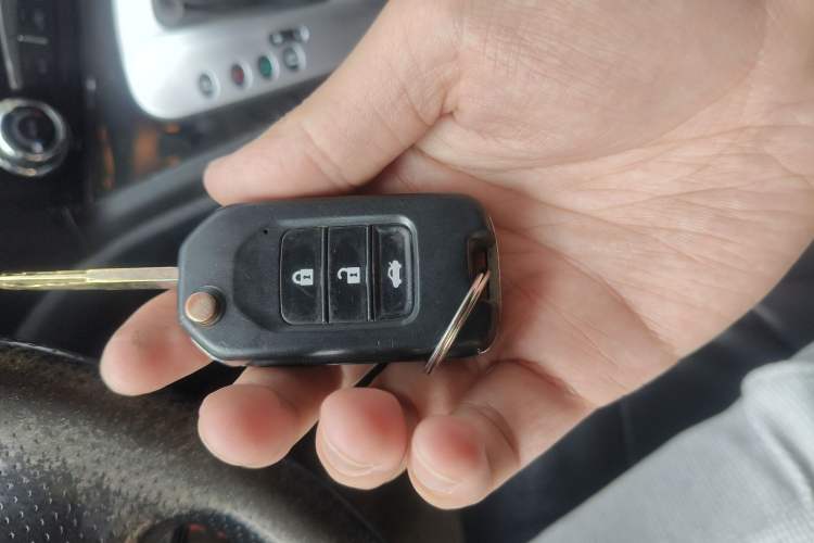 Used Haval H6 2013 Upgraded Model 2.4L Automatic Two-Wheel Drive Elite Version Vehicle Key