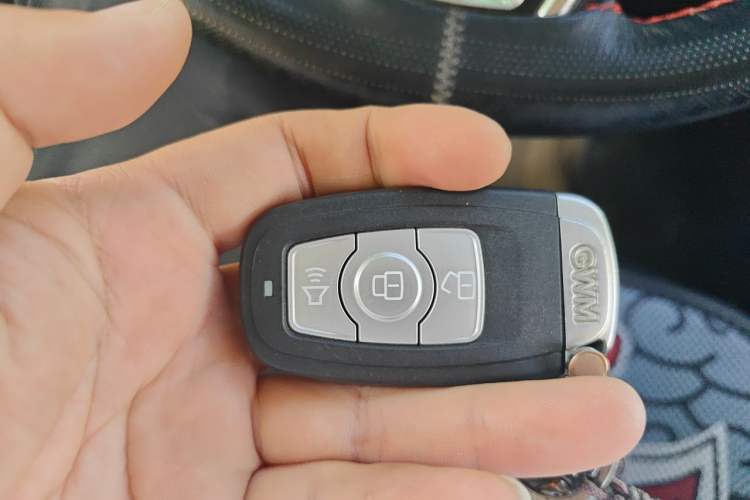 Used Haval H6 2013 Upgraded Model 1.5T Manual Two-Wheel Drive Elite Version Vehicle Key