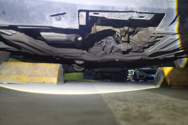 Used Haval H6 2013 Upgraded Model 1.5T Manual Two-Wheel Drive Elite Version Chassis Front