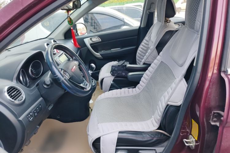 Used Haval H6 2013 Upgraded Model 1.5T Manual Two-Wheel Drive Elite Version Left Front Seat