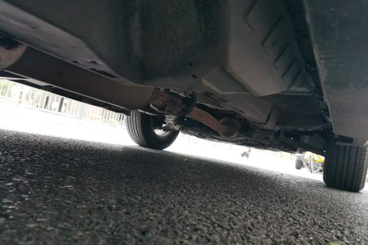 Used Haval H6 2013 Sports Edition 1.5T Manual Two-Wheel Drive Elite Model Chassis Rear Right