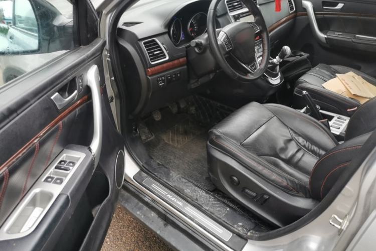 Used Haval H6 2013 Sports Edition 1.5T Manual Two-Wheel Drive Elite Model Driver Seat