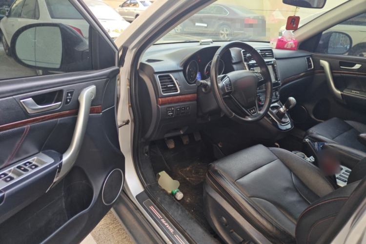 Used Haval H6 2013 Sport Edition 1.5T Manual Two-Wheel Drive Prestige Model Driver Seat