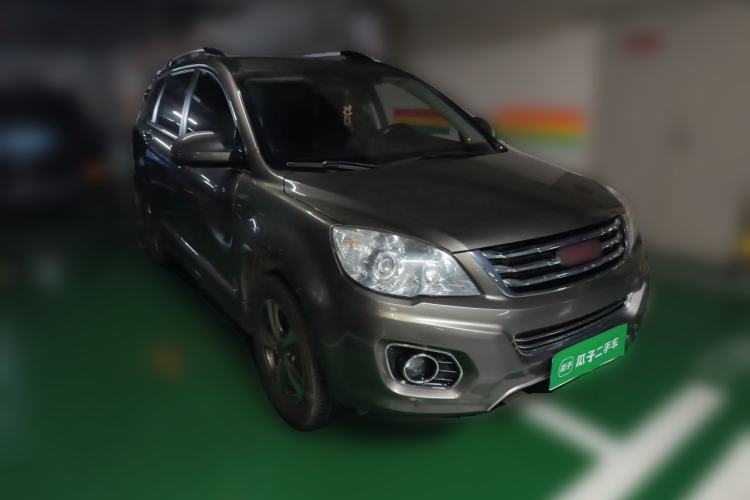 Used Haval H6 2013 Upgraded Model 2.4L Automatic Two-Wheel Drive Elite Version Front Right 45 Deg