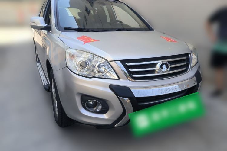 Used Haval H6 2013 Upgraded Model 1.5T Manual Two-Wheel Drive Elite Version Front Right 45 Deg