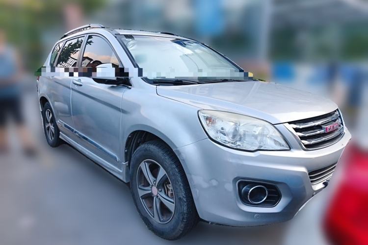 Used Haval H6 2013 Upgraded Model 1.5T Manual Two-Wheel Drive Elite Version Front Right 45 Deg