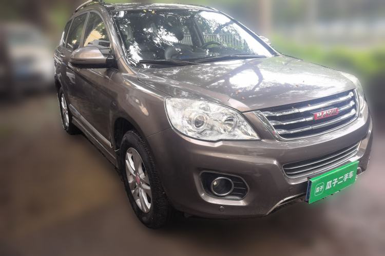 Used Haval H6 2013 Upgraded Model 2.4L Automatic Two-Wheel Drive Elite Version Front Right 45 Deg