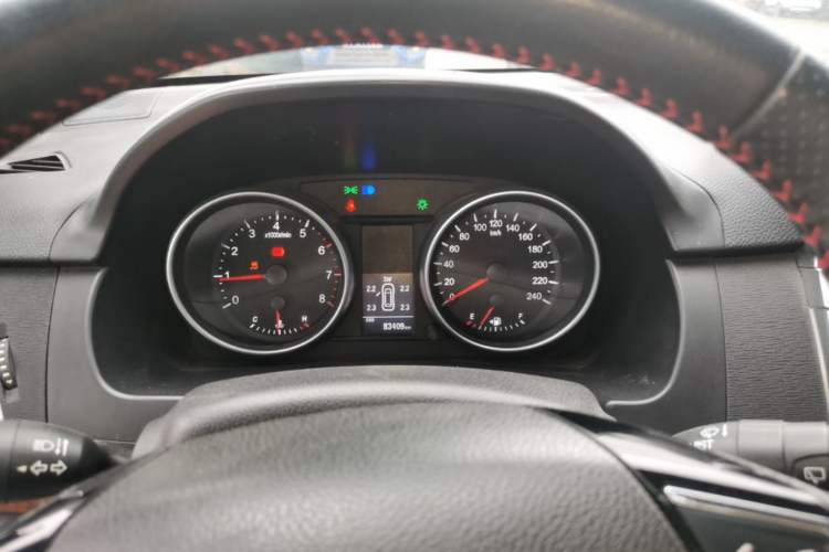 Used Haval H6 2013 Sports Edition 1.5T Manual Two-Wheel Drive Elite Model Instrument Cluster