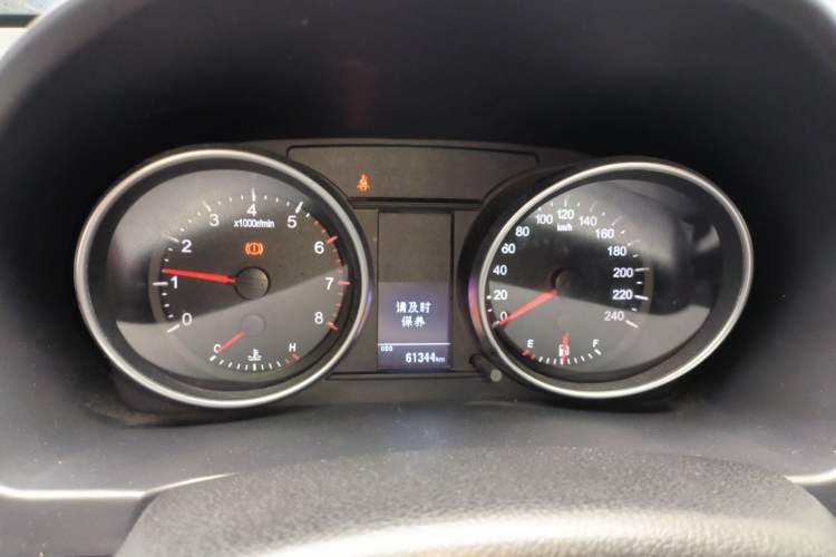 Used Haval H6 2013 Upgraded Model 1.5T Manual Two-Wheel Drive Elite Version Instrument Cluster